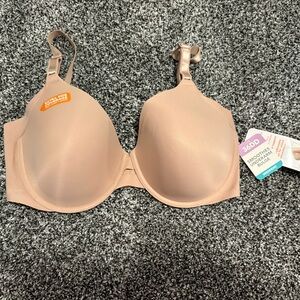 NWT 36DD Nude Smooth T-Shirt Bra - Women Intimates